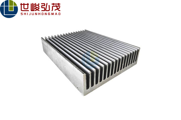 新能源汽車散熱器鋁合金型材制品 新能源汽車散熱器鋁合金型材制品